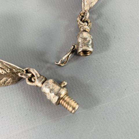 VINTAGE Silver Leaves Metal Choker Necklace