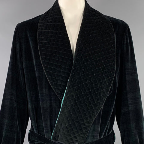 BROOKS BROTHERS Size XL Black Dark Green Blackwatch Plaid Velvet Smoking Jacket
