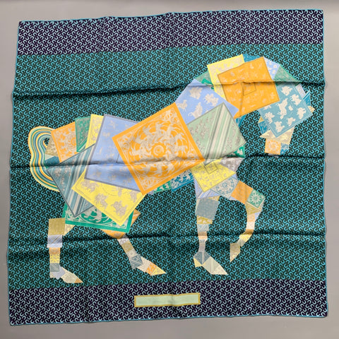 HERMES Print Silk Scarves & Shawls