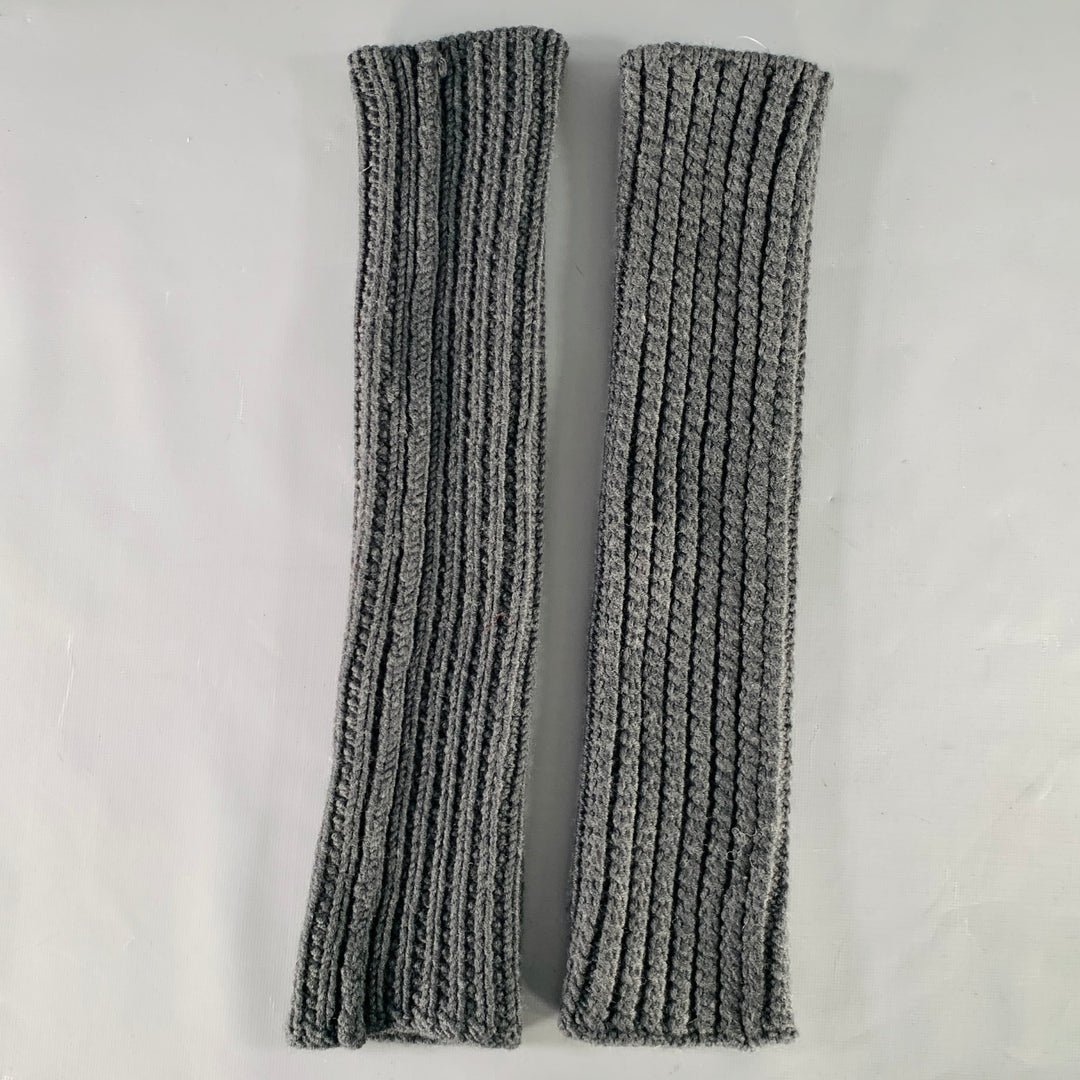 JOHN VARVATOS * U.S.A. Grey Knit Merino Wool Arm Warmers Fingerless Gloves
