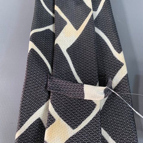 GIORGIO ARMANI One Size Black White Abstract Silk Tie