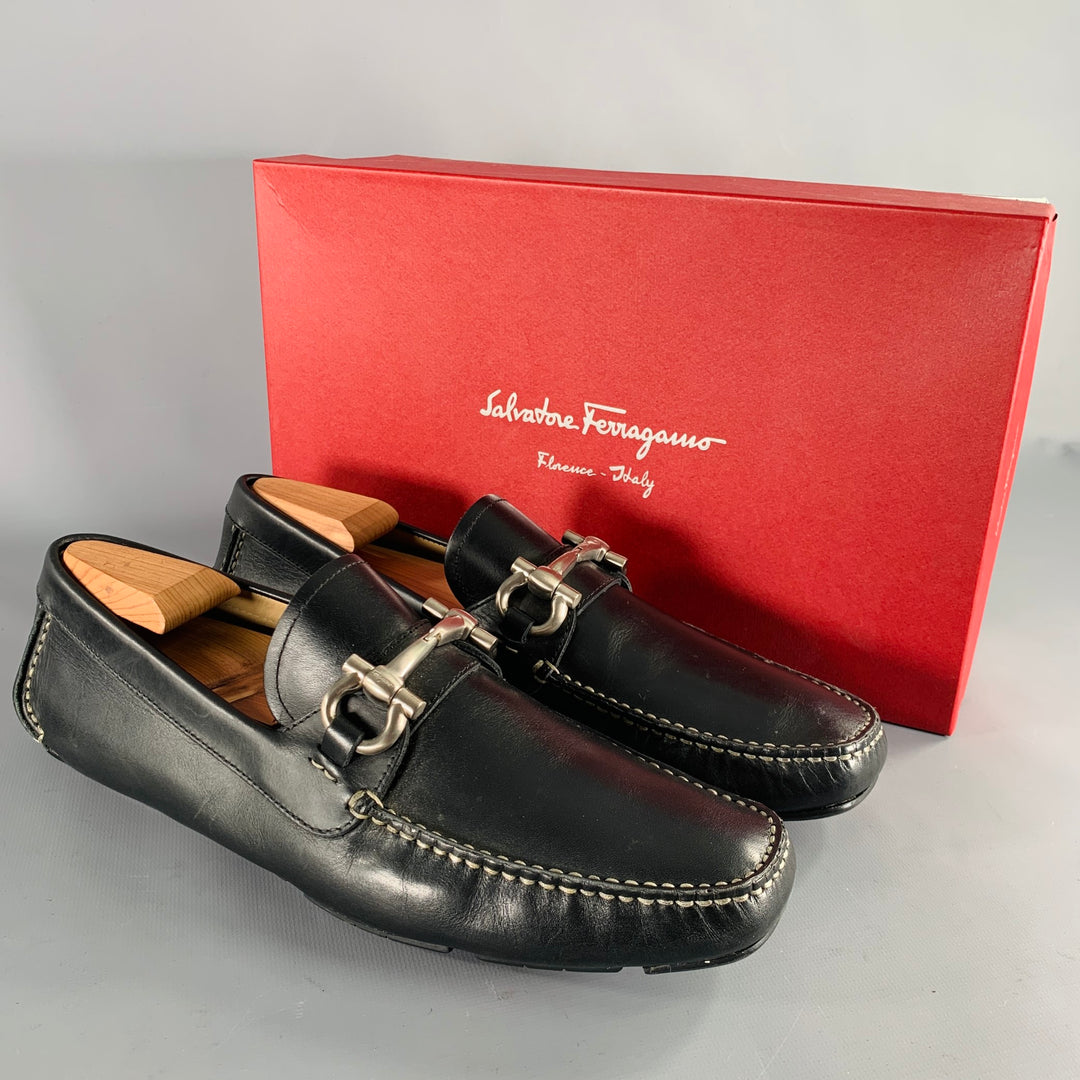 SALVATORE FERRAGAMO Size 10 -Parigi- Black Contrast Stitch  display picture 2