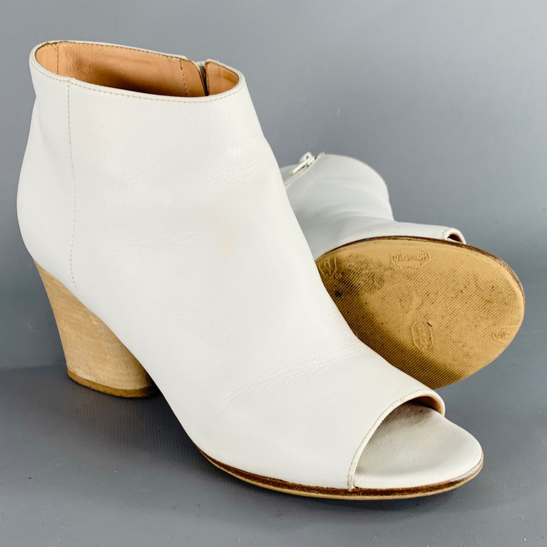 MAISON MARGIELA Size 7 White Natural Leather Peep Toe Boots