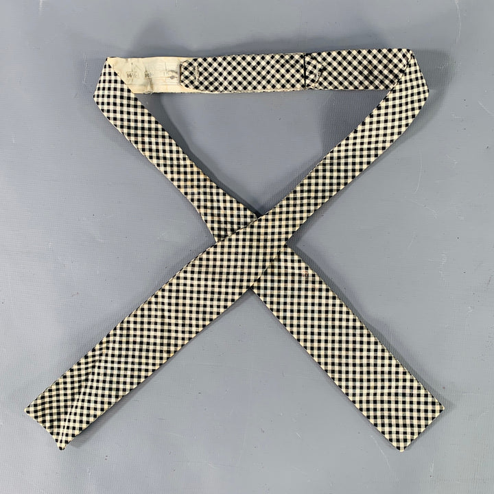 NEIMAN MARCUS Black White Gingham Cotton Batwing Bow Tie