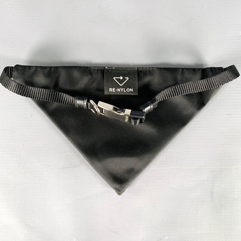 PRADA Taille M Bandana en Nylon Noir pour Animaux de Compagnie