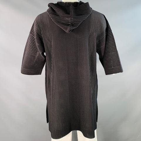 ISSEY MIYAKE Taille S Veste à capuche oversize en polyester perforé noir