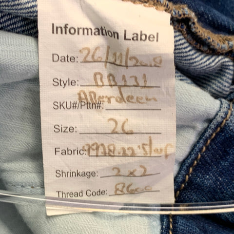 DL1961 Size 26 Blue Cotton Denim High Waisted Pleated Belted Jeans