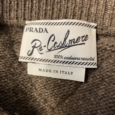 PRADA Size L Dark Grey Knitted Cashmere Crew Neck Sweater