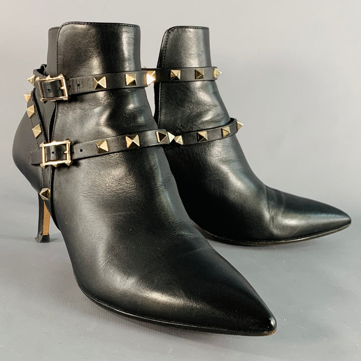 VALENTINO GARAVANI Size 8.5 Black Leather Rockstud Pointed Toe Stiletto Booties