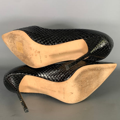 MANOLO BLAHNIK Size 11 Black Leather Snake Embossed Pumps