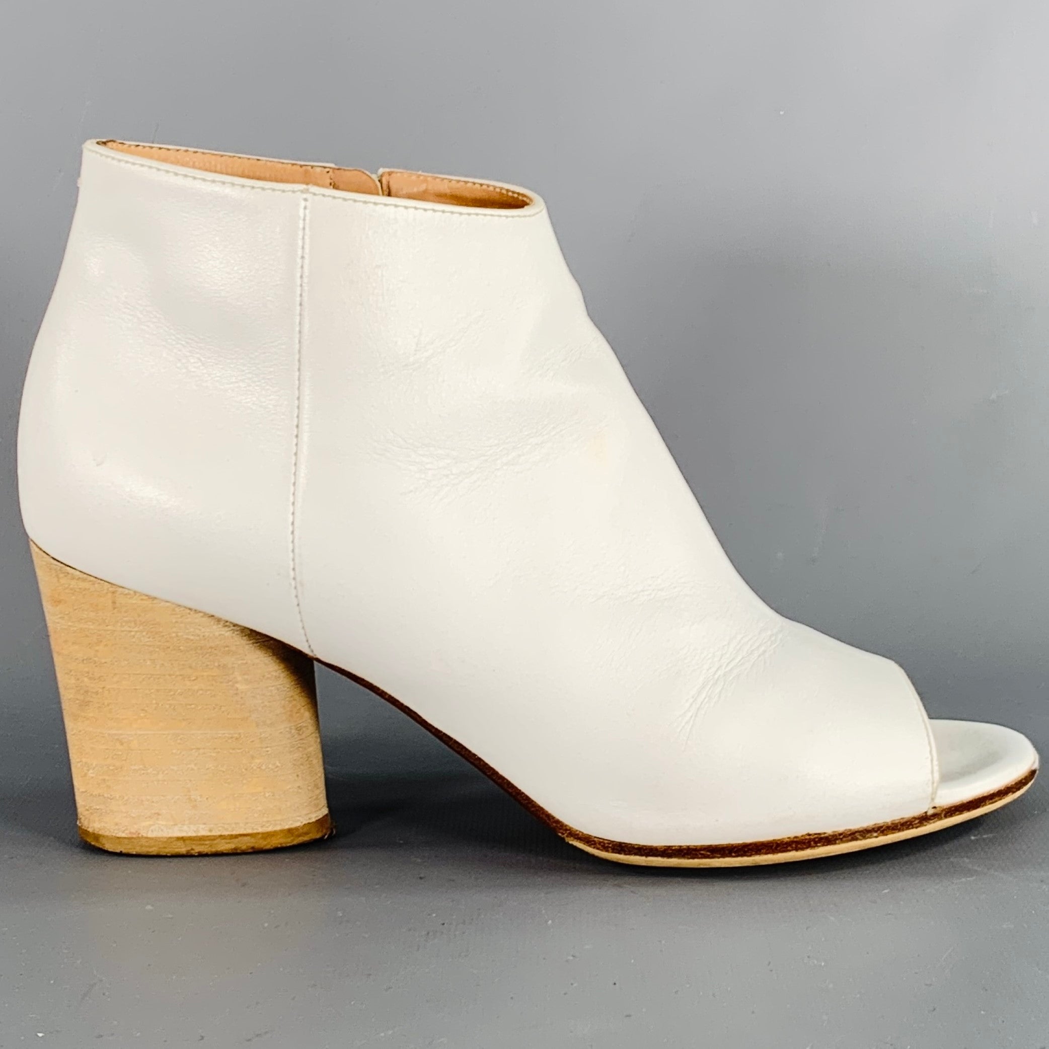 MAISON MARGIELA Size 7 White Natural Leather Peep Toe Boots
