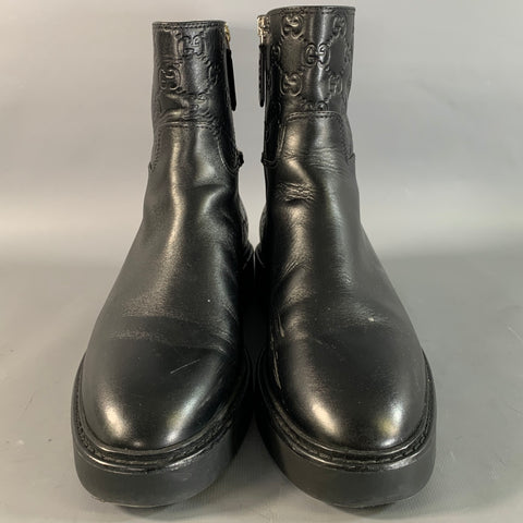 GUCCI Size 9.5 Black Leather 811377 Monogram Round Toe Boots