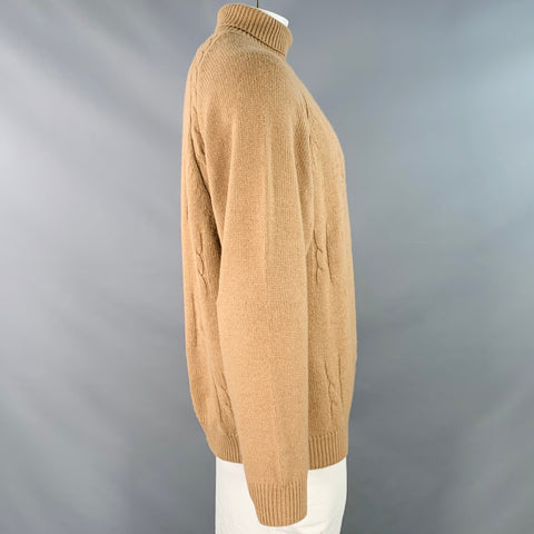 GUCCI Vintage 1980s Size 46 Tan Cable Knit Camel Hair Turtleneck Sweater