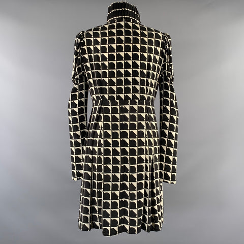 HANOUT Size M Black White Geometric Long Sleeve Dress