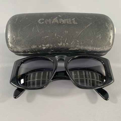 CHANEL Black Acetate Sunglasses