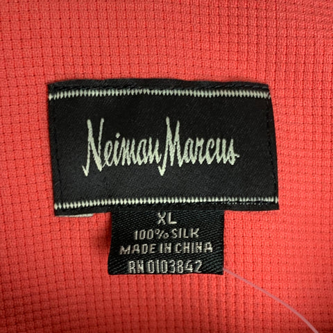 NEIMAN MARCUS Taille XL Chemise à manches courtes boutonnée en soie unie saumon