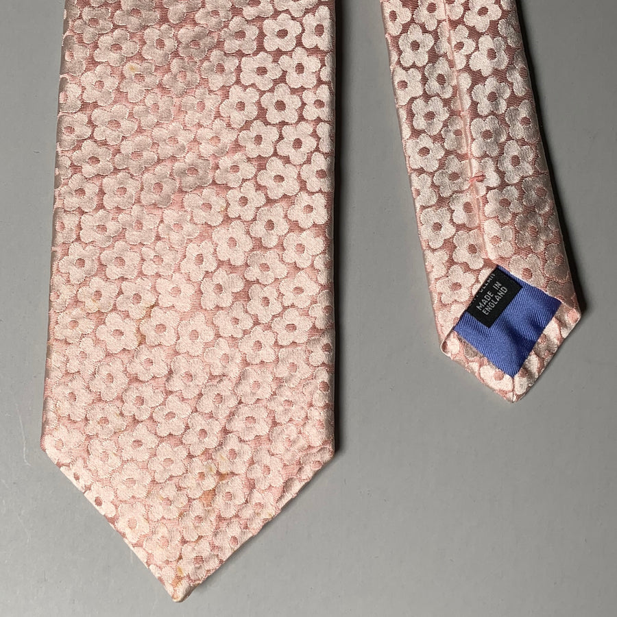 RICHARD JAMES SAVILE ROW Pink Floral Silk Tie