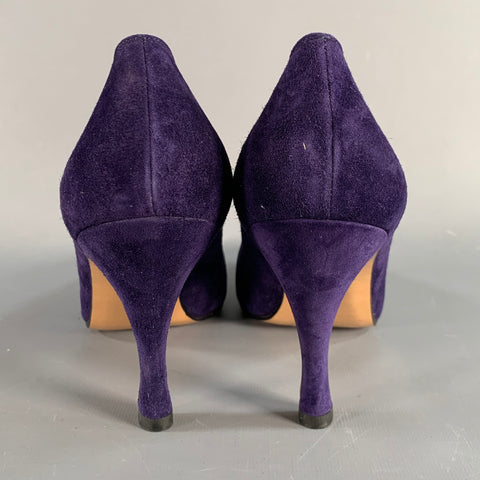 SALVATORE FERRAGAMO Size 9 Purple Suede Pumps