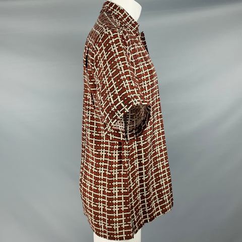 BRIONI Size S Brown Burgundy Basketweave Print Rayon Short Sleeve Shirt