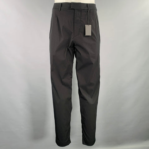 Pantalon décontracté VOLLEBAK, taille XL, en coton mélangé noir, avec poches zippées.