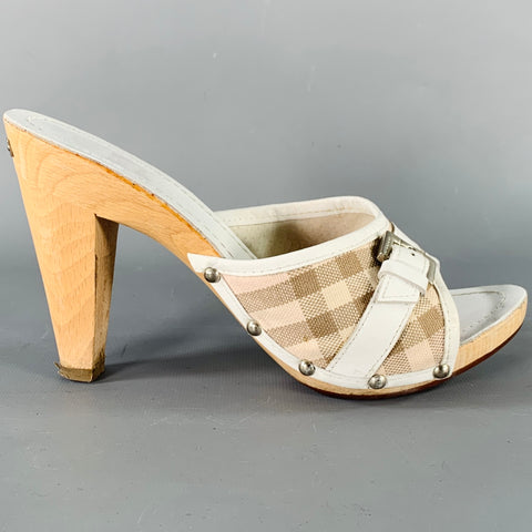 BURBERRY Size 7 White Beige Leather Plaid Buckle Sandals