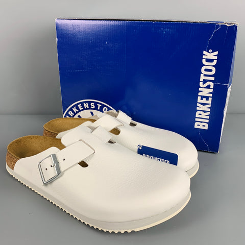 BIRKENSTOCK Size 9 White Leather Slip On Sandals