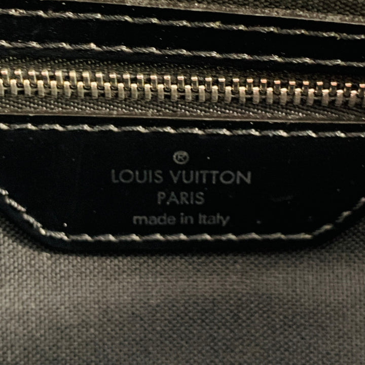 LOUIS VUITTON -Taiga Dersou- Black Dark Green Nylon Leather Messenger Bag