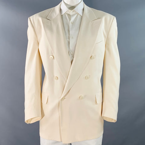 SAKS FIFTH AVENUE Size 48 Cream Silk Double Breasted Single Button Sport Coat