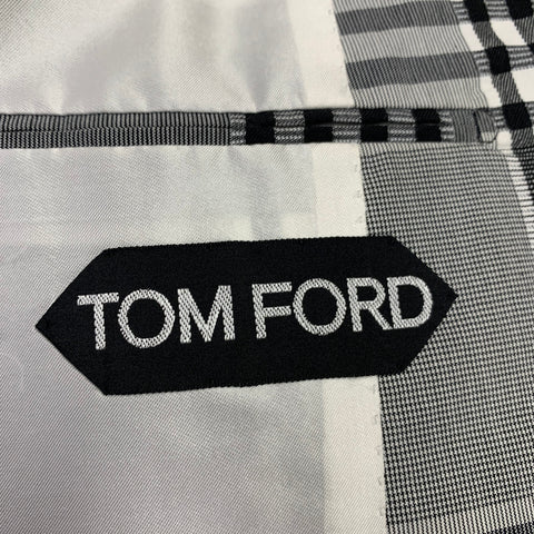 TOM FORD Size 40 Grey Black Plaid Cotton Peak Lapel Sport Coat