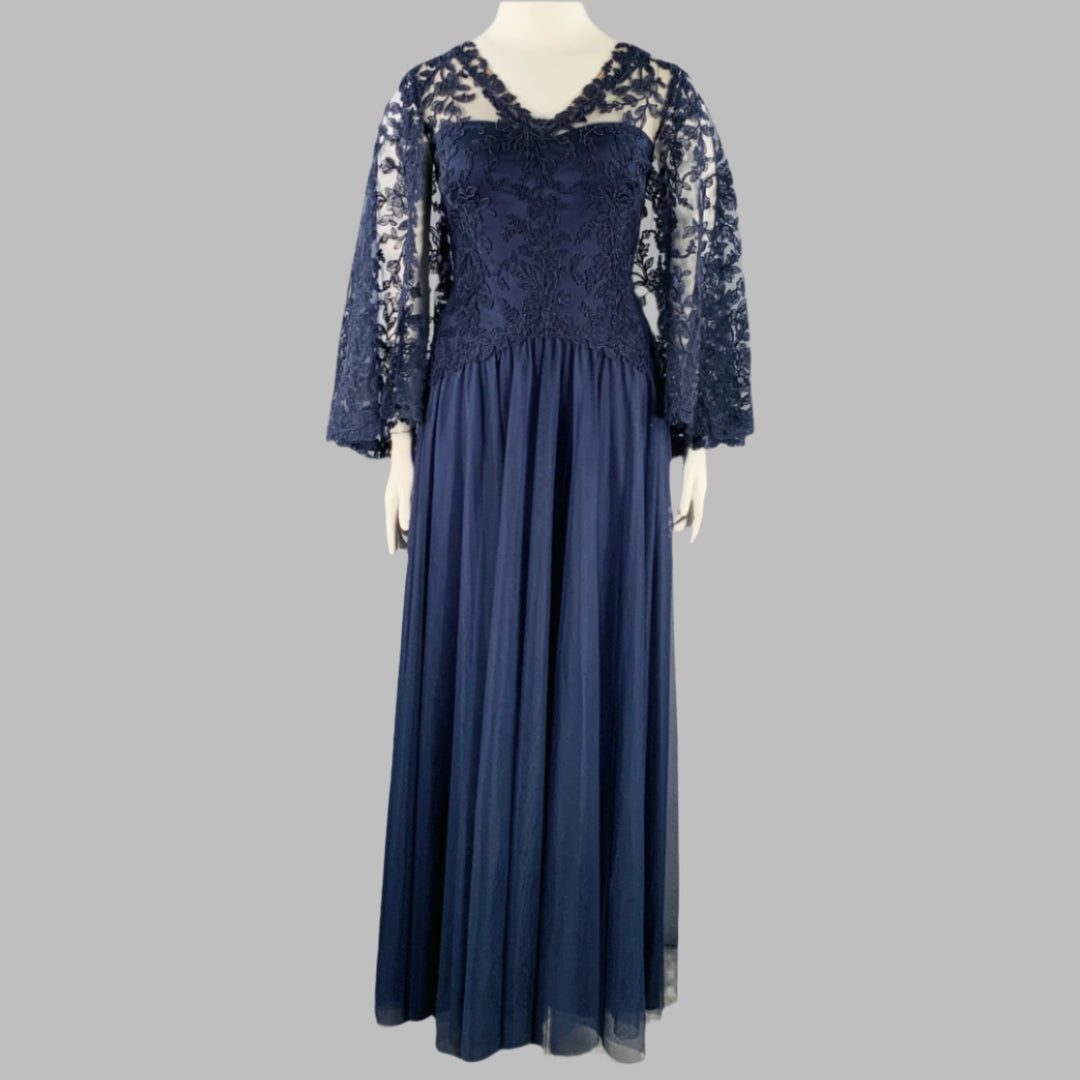 TADASHI SHOJI Size 16 Navy Nude Polyester Blend Lace Capelet Gown/Even Sui Generis Designer Consignment TADASHI SHOJI Size 16 Navy Nude Polyester Blend Lace Capelet Gown/Even Sui Generis Designer Consignment