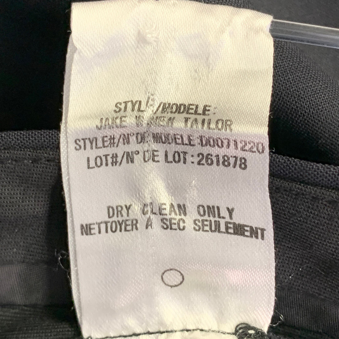 THEORY Size 40 Regular Black Wool Blend Notch Lapel Suit