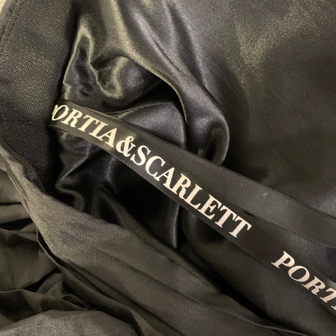 PORTIA & SCARLETT Size XS Black Polyester / Spandex Ruffled Maxi Skirt