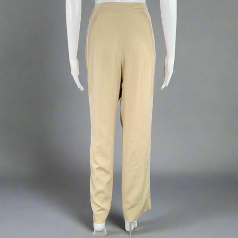 GIORGIO ARMANI Size 6 Beige Single Breasted Jacquard Suit