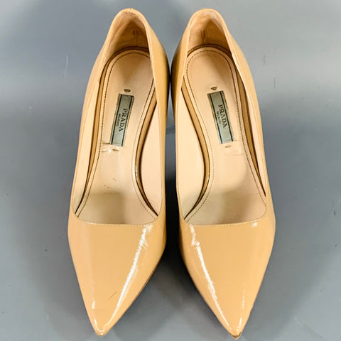 PRADA Size 7 Beige Leather Saffiano Pointed Toe Stiletto Heels Pumps