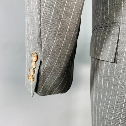 Costume Ralph Lauren taille 39 Regular en laine rayée grise à revers crantés