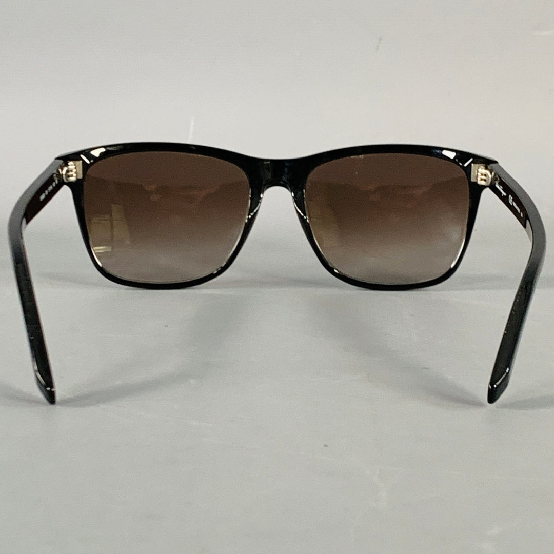 SALVATORE FERRAGAMO Black Acetate Square Polarized Sunglasses