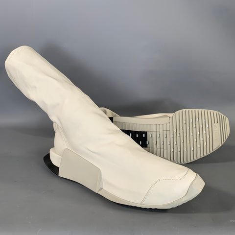 RICK OWENS Size 9 White Off White Leather Pull On Boots