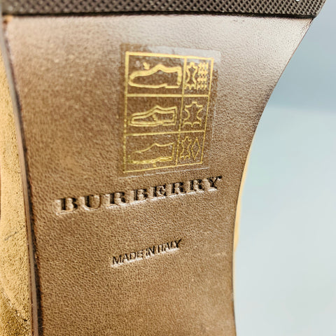 BURBERRY Talla 11 Botas de tacón grueso de ante marrón