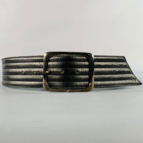 YVES SAINT LAURENT Size M Black Quilted Leather Belt