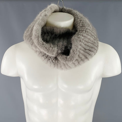 POLOGEORGIS Grey Fur Knit Infinity Scarf