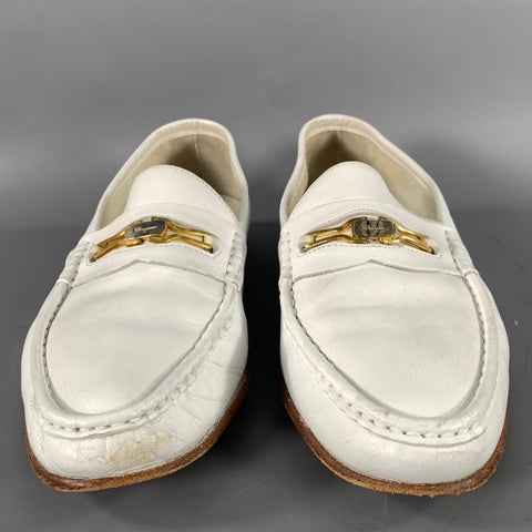 SALVATORE FERRAGAMO Size 9.5 White Gold Crackled Leather Penny Loafers