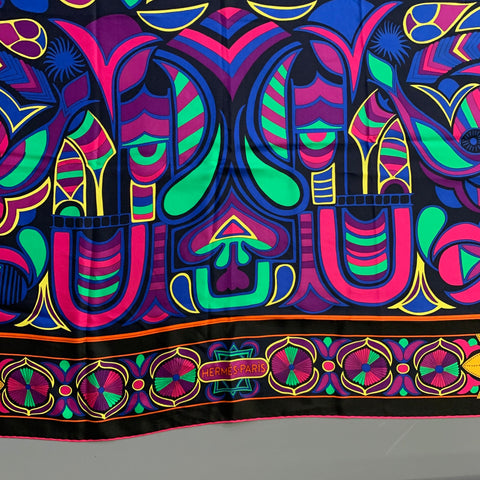 HERMES Black Color Block Horsebit Silk Scarves & Shawls