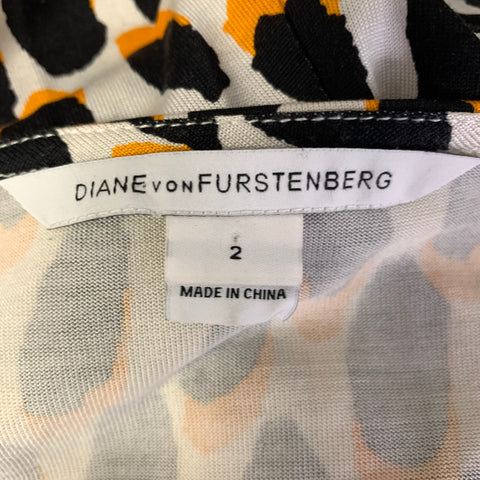 DIANE VON FURSTENBERG Size 2 Orange Black Silk Jersey Animal Print Pull On Dress