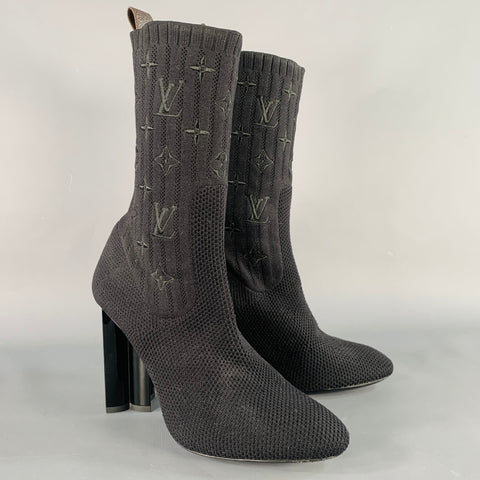 LOUIS VUITTON Size 9 Black Nylon Knit Monogram Chunky Heel Sock Boots
