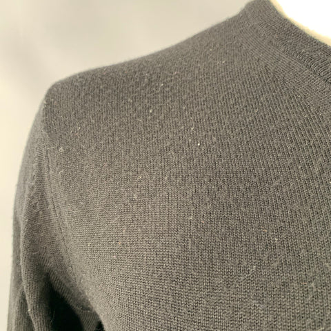 FRED PERRY Size L Black Merino Wool V-Neck Pullover