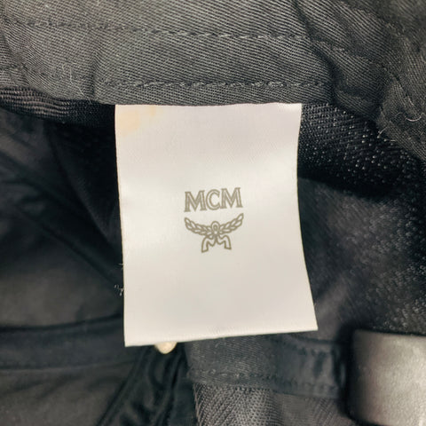 Chapeaux en PVC avec logo gris noir MCM