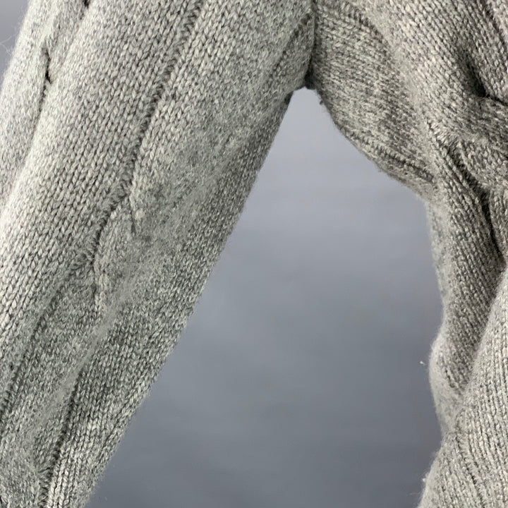 LORO PIANA Size M Grey Cable Knit Baby Cashmere Crew Neck Sweater