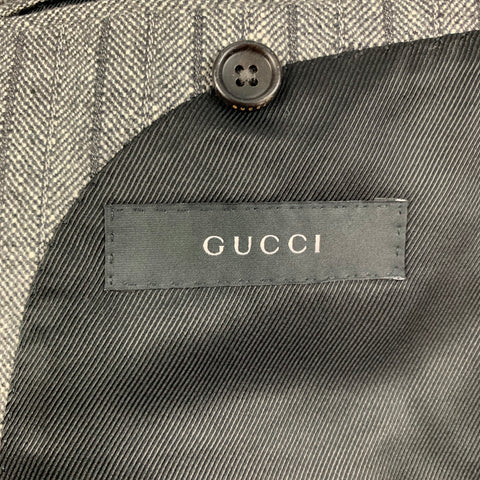 GUCCI Size 38 Grey Stripe Wool Blend Notch Lapel Suit