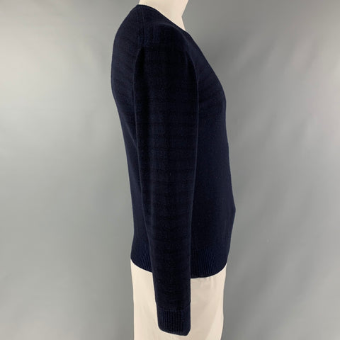 JUNYA WATANAB Talla L Jersey azul marino con cuello en V y mezcla de lana a rayas negras
