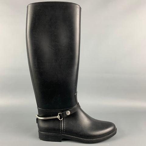 BARNEY'S NEW YORK Botas de goma negras talla 8